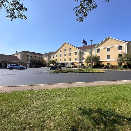 Comfort Suites Scranton Near Montage Mountain Bagian luar foto