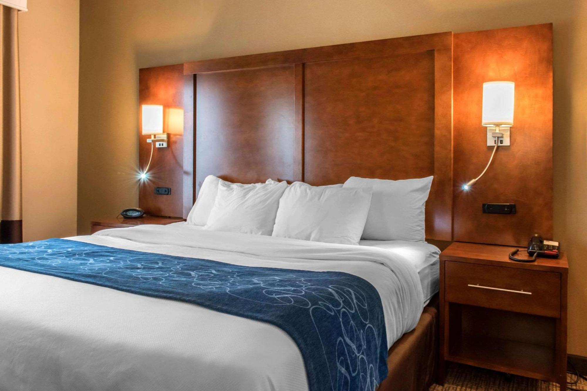 Comfort Suites Scranton Near Montage Mountain Bagian luar foto