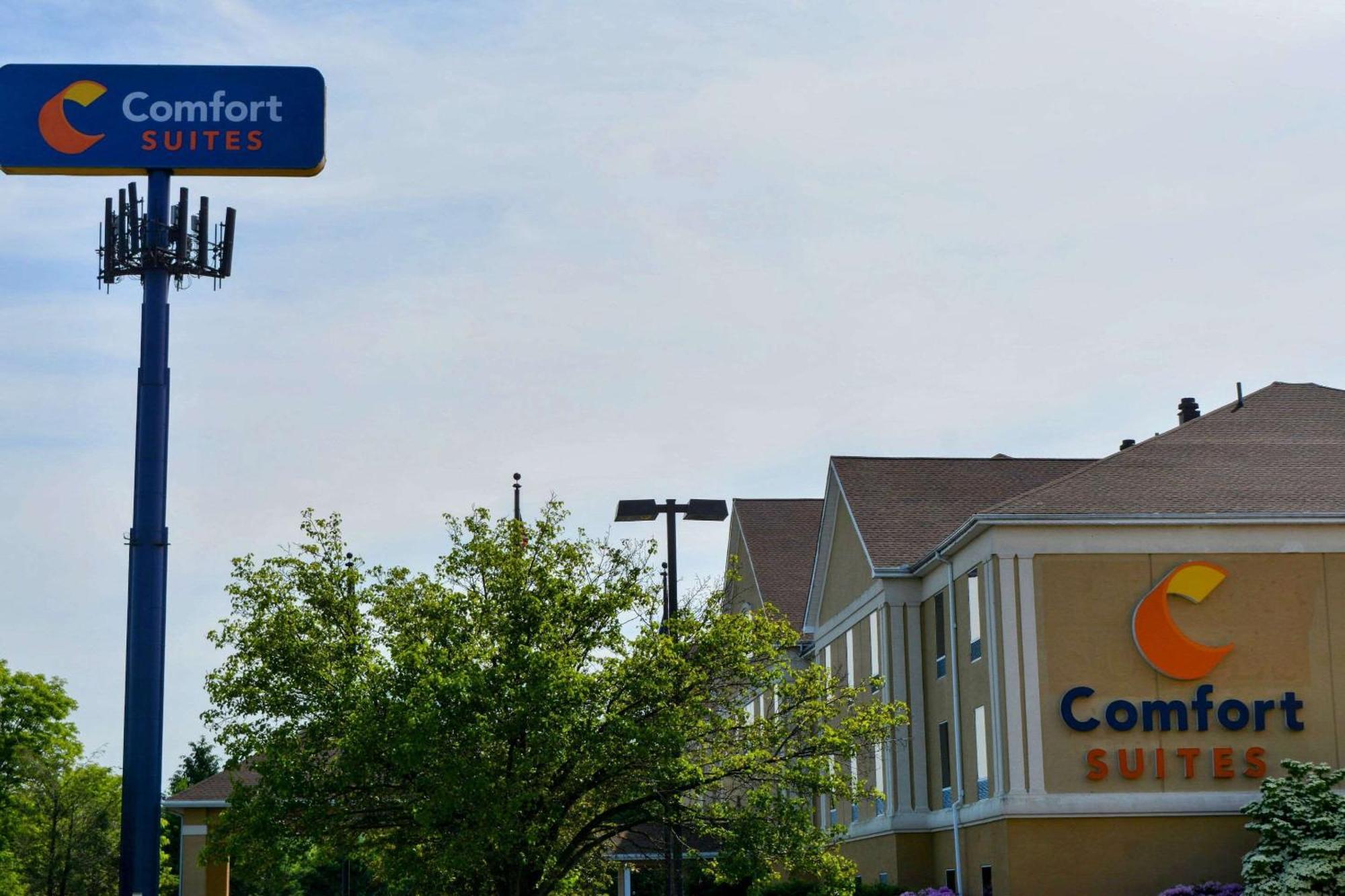Comfort Suites Scranton Near Montage Mountain Bagian luar foto